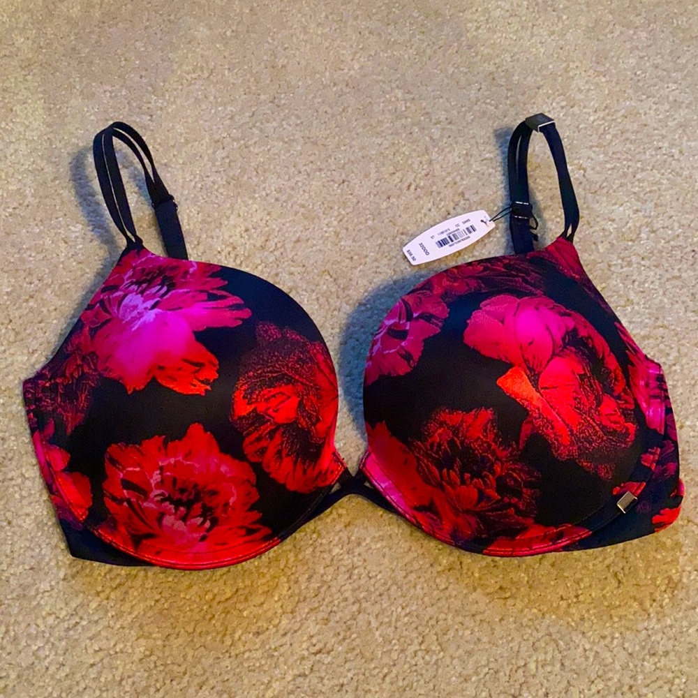 Victoria’s Secret Push-up Bra NWT
